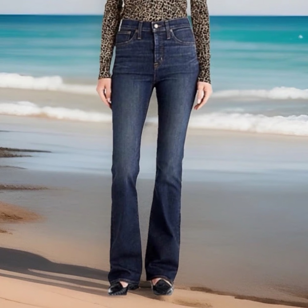 J.Crew Women’s Curvy full-length bootcut jean